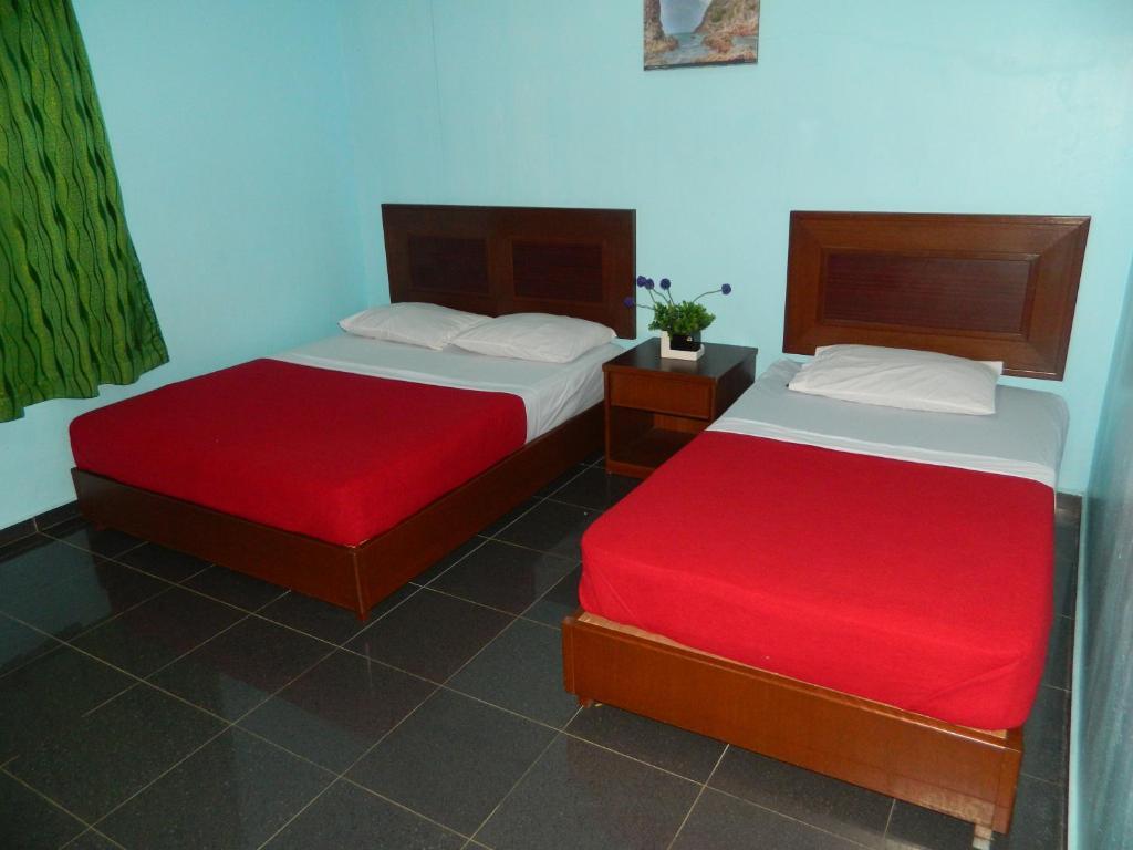 River Side Hotel Mersing Buitenkant foto