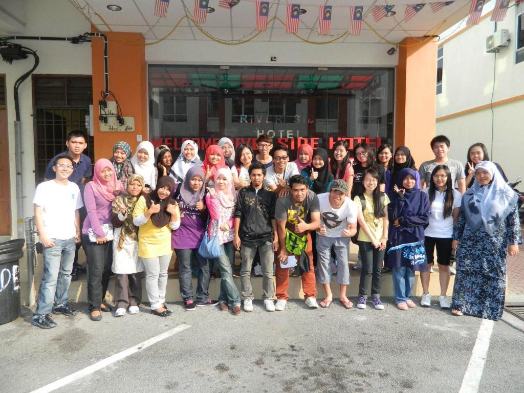 River Side Hotel Mersing Buitenkant foto