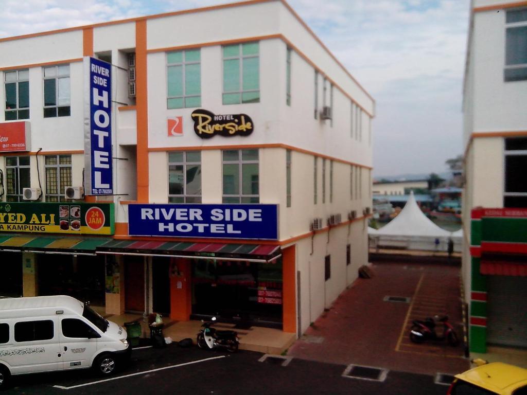 River Side Hotel Mersing Buitenkant foto